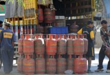 Bank Rule Changing from 1st May 2024: कल से बदल जाएंगे ये पांच नियम LPG