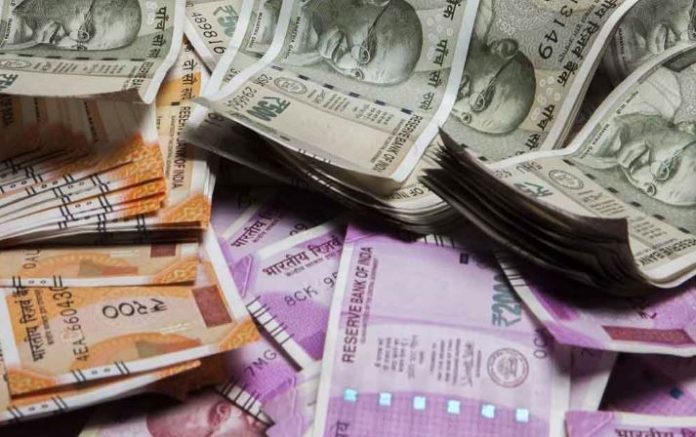 2000 Rupees note: 500 और 2,000 रुपये के नोटों को लेकर सामने आया RBI का बड़ा अपडेट, जानें क्या कहा