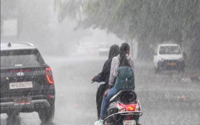 Rain High Alert : भारतीय मौसम विभाग ने यूपी के 20 जिलों में बारिश का अलर्ट जारी किया है।