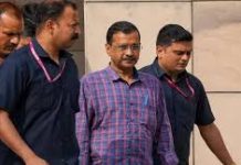 Excise Policy Case: CM केजरीवाल की याचिका पर HC में सुनवाई आज, गिरफ्तारी और CBI की रिमांड को दी है चुनौती Excise Policy Case: CM केजरीवाल की याचिका पर HC में सुनवाई आज, गिरफ्तारी और CBI की रिमांड को दी है चुनौती