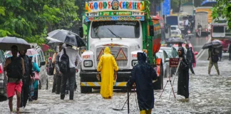 IMD Rainfall Alert : आज भी इन राज्यों में होगी भयंकर बारिश, जानिए डिटेल्स IMD Rainfall Alert : आज भी इन राज्यों में होगी भयंकर बारिश, जानिए डिटेल्स