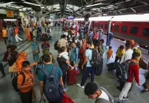 Railway Stations New Service : रेल यात्रियों के लिए खुशखबरी! अब रेलवे स्टेशनों पर मिलेगी ये खास सुविधा, चेक करें अपडेट Railway Stations New Service : रेल यात्रियों के लिए खुशखबरी! अब रेलवे स्टेशनों पर मिलेगी ये खास सुविधा, चेक करें अपडेट