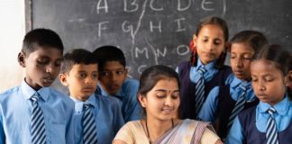 Bihar Teacher News: बिहार में शिक्षकों की सैलरी को लेकर खुशखबरी, शिक्षा विभाग ने ले लिया बहुत बड़ा फैसला Bihar Teacher News: बिहार में शिक्षकों की सैलरी को लेकर खुशखबरी, शिक्षा विभाग ने ले लिया बहुत बड़ा फैसला