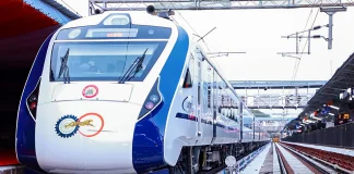 Vande Bharat Train Update : इन 3 रूट्स पर शुरू हो गई है वंदे भारत, यहां देखें टाइम-टेबल और रूट चार्ट Vande Bharat Train Update : इन 3 रूट्स पर शुरू हो गई है वंदे भारत, यहां देखें टाइम-टेबल और रूट चार्ट