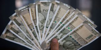 DA Hike : इस राज्य के सरकारी कर्मियों-पेंशनर्स के लिए खुशखबरी! महंगाई भत्ते में 3% की बढ़ोतरी का ऐलान DA Hike : इस राज्य के सरकारी कर्मियों-पेंशनर्स के लिए खुशखबरी! महंगाई भत्ते में 3% की बढ़ोतरी का ऐलान