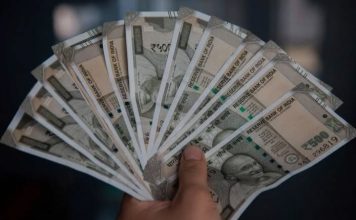 DA Hike: खुशखबरी! इन कर्मचारियों का DA 4% बढ़ा, चेक करें डिटेल्स DA Hike: खुशखबरी! इन कर्मचारियों का DA 4% बढ़ा, चेक करें डिटेल्स