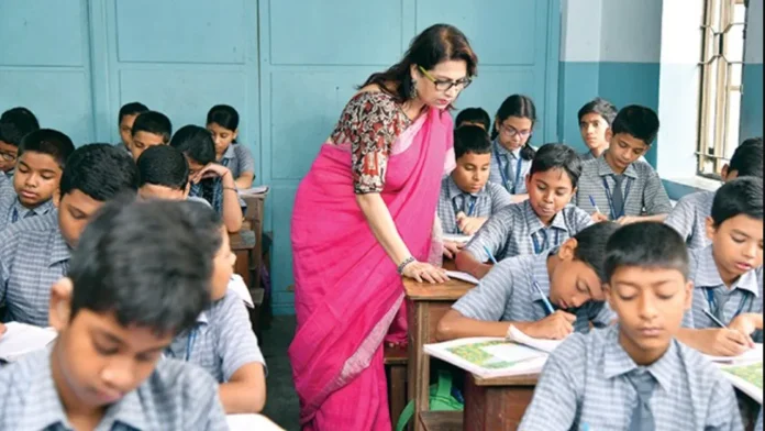 Bihar Teacher News: शिक्षकों के लिए ACS सिद्धार्थ ने जारी किए ये 15 सख्त निर्देश, लापरवाही पर होगी कार्रवाई