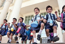 School Holidays: छात्रों के लिए खुशखबरी! इतने दिन बंद रहेंगे स्कूल, छुट्टी का ऐलान School Holidays: छात्रों के लिए खुशखबरी! इतने दिन बंद रहेंगे स्कूल, छुट्टी का ऐलान