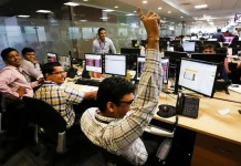 Retirement Age Update : अब सिर्फ इतने साल ही नौकरी कर सकेंगे सरकारी कर्मचारी, चेक करें डिटेल्स Retirement Age Update : अब सिर्फ इतने साल ही नौकरी कर सकेंगे सरकारी कर्मचारी, चेक करें डिटेल्स