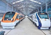 Special Vande Bharat : दिल्ली से श्रीनगर वंदे भारत सेवा जनवरी के पहले सप्ताह से शुरू, जानें रूट किराया की खासियत Special Vande Bharat : दिल्ली से श्रीनगर वंदे भारत सेवा जनवरी के पहले सप्ताह से शुरू, जानें रूट किराया की खासियत