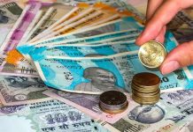 Bank FD New Interest Rates: अब इस बैंक ने भी बदल दी फिक्स्ड डिपॉजिट पर ब्याज दर, चेक करें नई ब्याज दर Bank FD Rate : वरिष्ठ नागरिकों को यहां एफडी पर 9.1% तक की बम्पर ब्याज मिल रही है...फटाफट चेक करे