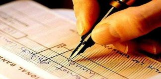 Cheque Signature Rules : चेक के पीछे कब करना होते हैं साइन, अधिकत्तर लोगों को नहीं पता नियम Cheque Signature Rules : चेक के पीछे कब करना होते हैं साइन, अधिकत्तर लोगों को नहीं पता नियम