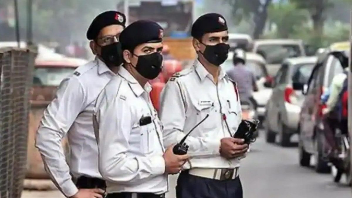 Traffic Rules : ट्रैफिक नियम बदले, एक छोटी सी गलती पर भरना होगा 25,000 रुपये का जुर्माना