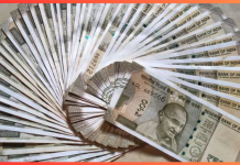 8th Pay Commission : केंद्रीय कर्मचारियों के लिए नए फिटमेंट फैक्टर में 100% वेतन वृद्धि? जानिए विवरण 8th Pay Commission : केंद्रीय कर्मचारियों के लिए नए फिटमेंट फैक्टर में 100% वेतन वृद्धि? जानिए विवरण