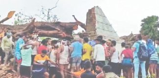 Bihar Breaking News! बिहार में खराब मौसम से एक दिन में 58 लोगों की मौत, आंधी और वज्रपात बना काल Bihar Breaking News! बिहार में खराब मौसम से एक दिन में 58 लोगों की मौत, आंधी और वज्रपात बना काल