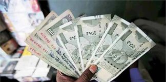 केंद्रीय कर्मचारियों के लिए खुशखबरी! 8वें वेतन आयोग में कितनी बढ़ेगी सैलरी, जानिए केंद्रीय कर्मचारियों के लिए खुशखबरी! 8वें वेतन आयोग में कितनी बढ़ेगी सैलरी, जानिए