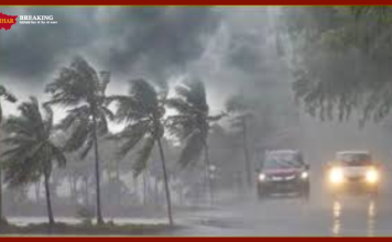 Bihar Rain Alert : Heavy rain and storm warning in these four districts of Bihar, advice to be cautious; Read the weather condition Bihar Rain Alert : Heavy rain and storm warning in these four districts of Bihar, advice to be cautious; Read the weather condition