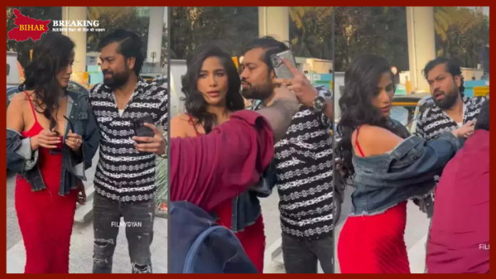 Poonam Pandey Viral Video : ‘ये उदित नारायण की बुआ का बेटा है’, पूनम पांडे ने जबरन किया किस; फैन का वीडियो वायरल Poonam Pandey Viral Video : ‘ये उदित नारायण की बुआ का बेटा है’, पूनम पांडे ने जबरन किया किस; फैन का वीडियो वायरल