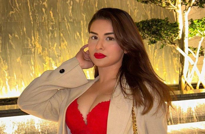 Avneet Kaur created a stir on social media with her bold style, increased the heartbeat of fans by flaunting her curvy figure Avneet Kaur created a stir on social media with her bold style, increased the heartbeat of fans by flaunting her curvy figure