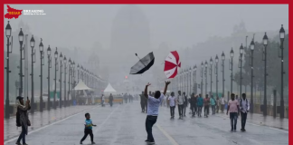 Delhi Monsoon Update: Monsoon ready to enter Delhi-NCR, rain expected in next 2 hours, IMD issues alert Delhi Monsoon Update: Monsoon ready to enter Delhi-NCR, rain expected in next 2 hours, IMD issues alert