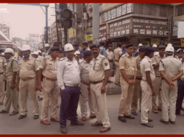 Bihar Breaking News : Car driver ran over three policemen in Patna, woman constable died, driver absconded