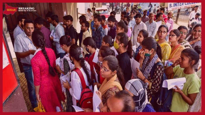 Teacher Recruitment 2025 : Applications for recruitment to 35,726 teacher posts start today; Age limit is 40 years, salary up to 65 thousand Teacher Recruitment 2025 : Applications for recruitment to 35,726 teacher posts start today; Age limit is 40 years, salary up to 65 thousand