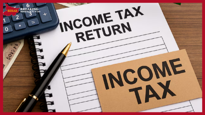 ITR Filing 2025 : If income is less than 7 lakhs and PF is not deducted, then why is it necessary to file my ITR? Know the expert's opinion