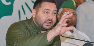Bihar Breaking News! If the government is formed, every youth in Bihar will get a job, Tejashwi said a big thing before the elections. Bihar Breaking News! If the government is formed, every youth in Bihar will get a job, Tejashwi said a big thing before the elections.