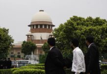 Bihar News! Before the Bihar elections, the Supreme Court made a big comment on SIR, saying, ‘The EC should do its work…’ Bihar News! Before the Bihar elections, the Supreme Court made a big comment on SIR, saying, 'The EC should do its work...'