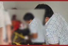 Bihar Crime : In Bihar, a cousin stabbed his sister in the middle of the road, killing her for refusing to marry him. Bihar Crime: In Bihar, a cousin stabbed his sister in the middle of the road, killing her for refusing to marry him.