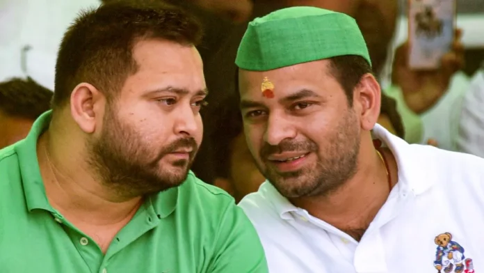 Tejashwi Yadav Networth: 8 करोड़ की संपत्ति, 200 ग्राम Gold, पत्नी भी करोड़पति – जानिए तेजस्वी के पास क्या-क्या है