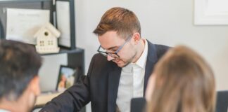 एफडी रेट्स न्यूज: ब्याज दरें बढ़ने से निवेशकों को होगा फायदा फिक्स्ड डिपॉजिट दरें बढ़ सकती हैं - बिहार ब्रेकिंग न्यूज़