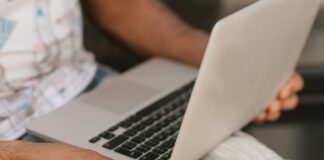 आधार कार्ड अपडेट: यूआईडीएआई ने जम्मू-कश्मीर के स्कूलों में शुरू किया मेगा अभियान आधार कार्ड अपडेट: यूआईडीएआई ने जम्मू-कश्मीर के स्कूलों में शुरू किया मेगा अभियान