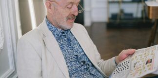 न्यू यॉर्क गवर्नर होचुल 55 साल की रिटायरमेंट आयु पर विचार, भारत में बीजेपी-आप की चर्चा क्यों तेज? सेना में भर्ती की अधिकतम आयु 42 वर्ष हुई