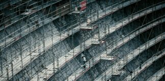 औरंगाबाद में कंटेनर दुर्घटना में निधन औरंगाबाद में कंटेनर दुर्घटना में निधन