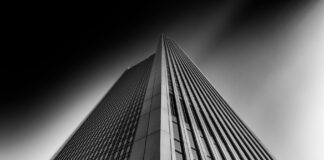 HDFC बैंक के चेयरमैन ने इस्तीफा दिया HDFC बैंक के चेयरमैन ने इस्तीफा दिया