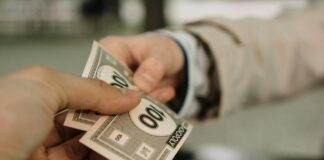 7वीं वेतन आयोग: कर्मचारियों के लिए 8वीं वेतन आयोग का महत्व 7वीं वेतन आयोग: कर्मचारियों के लिए 8वीं वेतन आयोग का महत्व