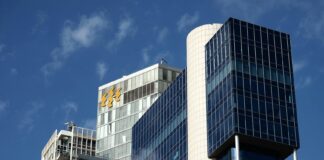 рдПрдЪрдбреАрдПрдлрд╕реА рдмреИрдВрдХ рдХреЗ рдЕрдзреНрдпрдХреНрд╖ рдХрд╛ рдЗрд╕реНрддреАрдлрд╛: рджреБрдмрдИ рдХреЗ рдкреНрд░рддрд┐рдмрдВрдз, рдмреЙрдиреНрдб рдЬрд╛рдВрдЪ, рдФрд░ рдЦрд╛рдИ рдПрдЪрдбреАрдПрдлрд╕реА рдмреИрдВрдХ рдХреЗ рдЕрдзреНрдпрдХреНрд╖ рдХрд╛ рдЗрд╕реНрддреАрдлрд╛: рджреБрдмрдИ рдХреЗ рдкреНрд░рддрд┐рдмрдВрдз, рдмреЙрдиреНрдб рдЬрд╛рдВрдЪ, рдФрд░ рдЦрд╛рдИ