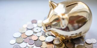 शानदार स्कीम… बिना ₹1 दिए मिलेगा ₹7 लाख का बीमा, कैसे उठाएं लाभ मई से बड़ा बदलाव... UPI से निकाल सकेंगे PF का पैसा, इतनी होगी लिमिट!