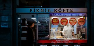 लड़की बहिन योजना में महाराष्ट्र की बड़ी कार्रवाई लड़की बहिन योजना में महाराष्ट्र की बड़ी कार्रवाई