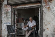 सरकारी अस्पताल में इलाज कैसे मिले यूपी-बिहार की 5 मशहूर जगहें जहां बदलते मौसम का मजा लेना है बेहतरीन