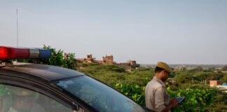 भोजपुर में मासón की बेटी ने किया कमाल भोजपुर में मासón की बेटी ने किया कमाल